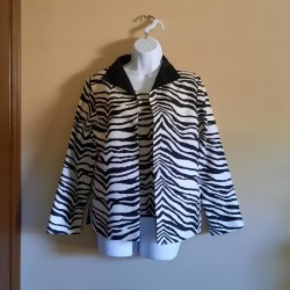 Zebra Suit Jacket w/ matching sleevless top